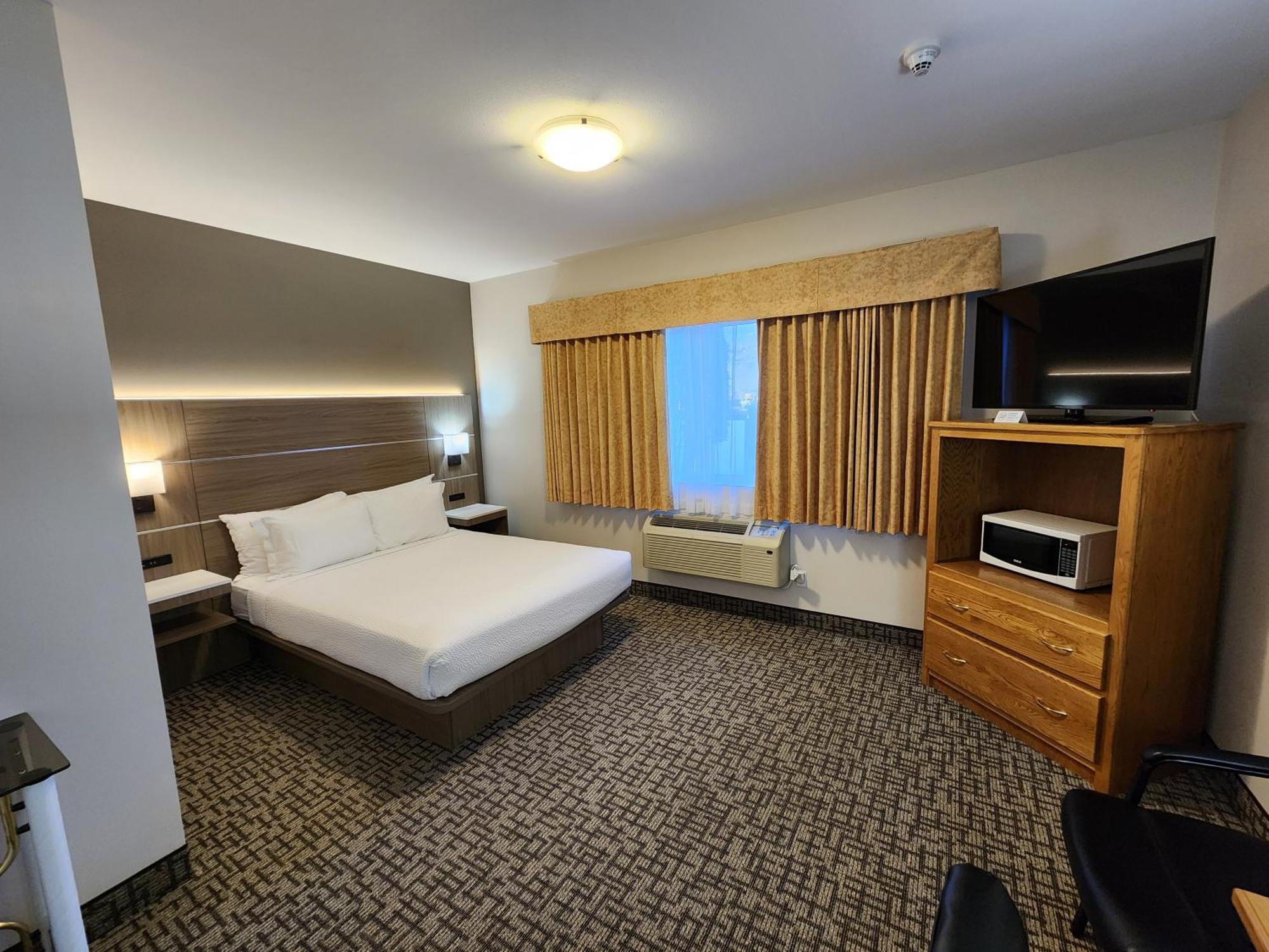 Days Inn By Wyndham Penticton Conference Centre Экстерьер фото